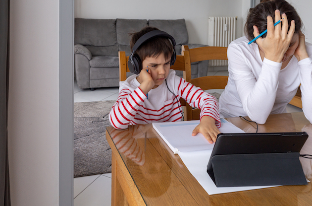 Ask @DadandBuried: How Do I Teach my Kids During Online Learning?