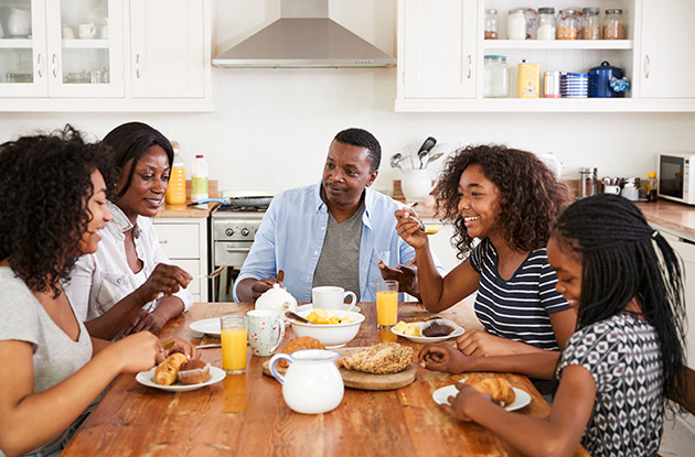 4 Ways to Keep Your Teen Close While Letting Her Go