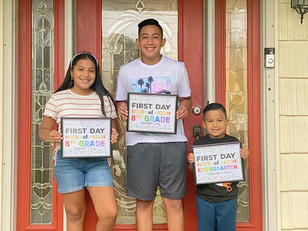 editors pick runner up first day of school photo contest winner