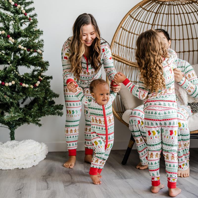 Family Christmas Pajamas | NYMetroParents